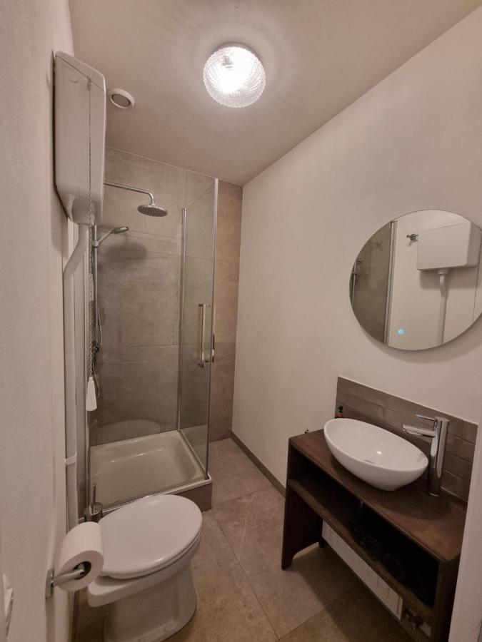 アルセン Gasthuys Rustique Bed & Breakfast エクステリア 写真