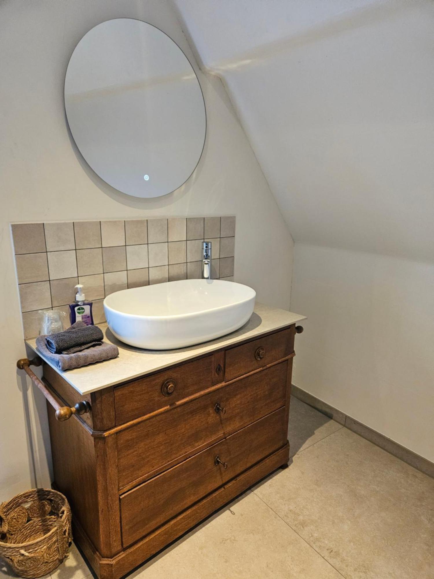 アルセン Gasthuys Rustique Bed & Breakfast エクステリア 写真